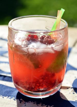 Cocktail CAIPIRINHA FRAMBOISE