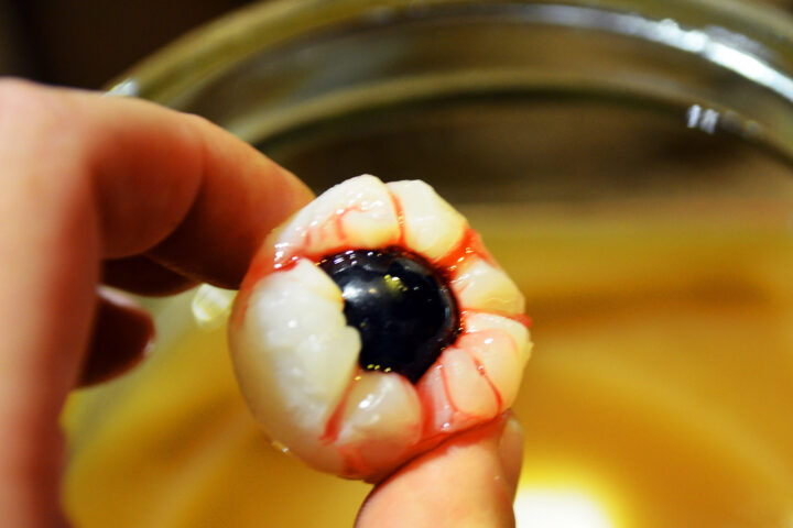 Punch Halloween Oeil